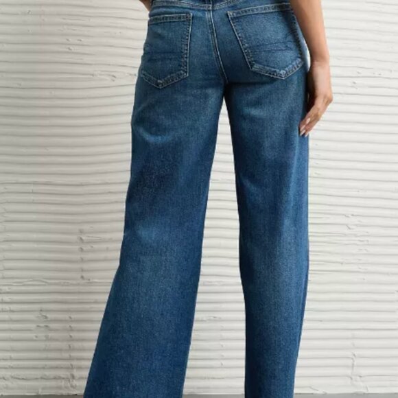 AE Dreamy Drape Stretch Super High-Waisted Baggy Wide-Leg Jean - Picture 1 of 4